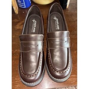 Eastland Holly Penny Loafer Brown Platform Block Heel Size 8.5